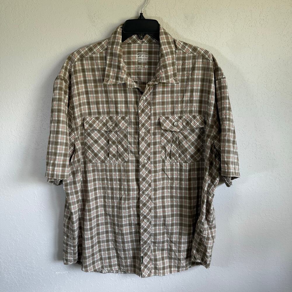 Men’s XL Green and Orange Cabelas Outdoor Gorpcore Fishing Lightweight Shirt